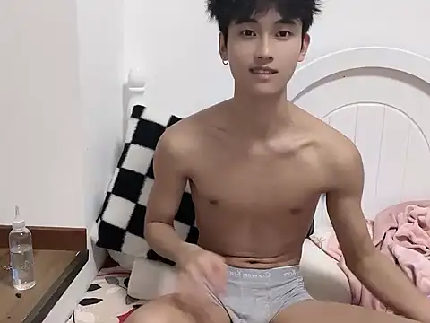yangyang-2563 online show from 09/13/25, 01:55