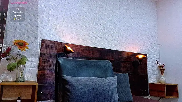 JhosuaVega online show from 11/11/25, 08:09