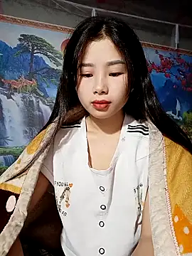 Vy xx online show from 10/27/25, 11:20