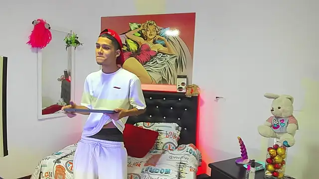 xxKamadevaxx online show from 10/06/25, 12:24