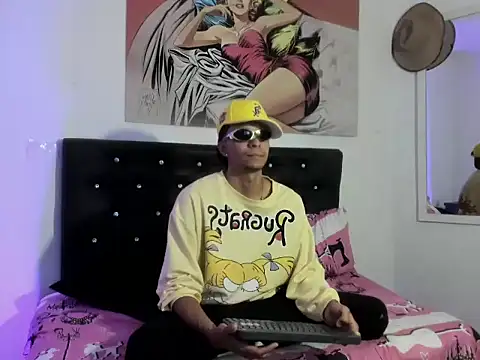 xxKamadevaxx online show from 05/08/26, 12:43