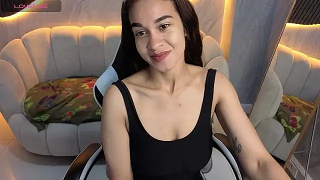 Maia Tx online show from 09/30/25, 12:54