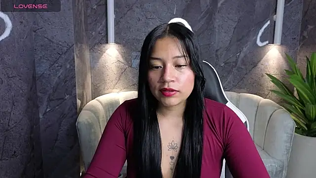 Charlotte Tx online show from 09/12/25, 12:27