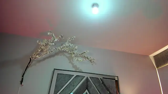 Isa Rouse   online show from 11/07/25, 03:17