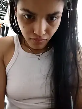 Isa Rouse   online show from 11/18/25, 03:38