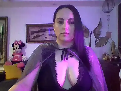 Snapshot of Venusina_07 chatting on 10/08/25, 03:37 Venusina 07 online show from 10/08/25, 03:37