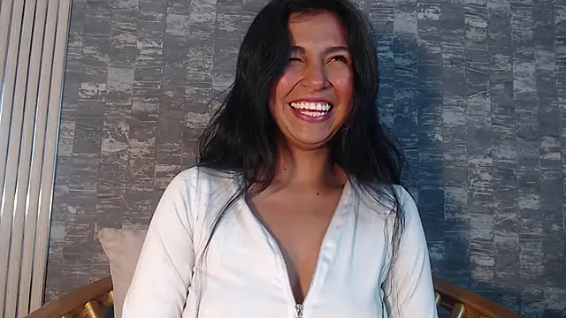 Keila Fg online show from 10/02/25, 07:43