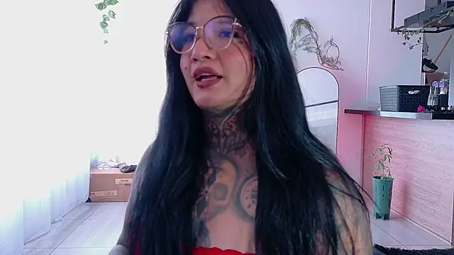 Snapshot of Unatatuada chatting on 10/21/25, 07:14 Unatatuada online show from 10/21/25, 07:14