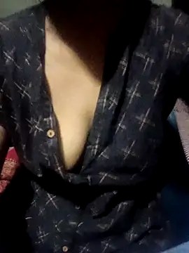 Snapshot of masoom_stella chatting on 10/31/25, 02:34 masoom stella online show from 10/31/25, 02:34