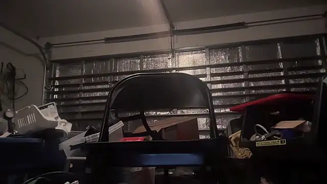 Snapshot of jasoncali305 chatting on 11/21/25, 07:07 jasoncali305 online show from 11/21/25, 07:07