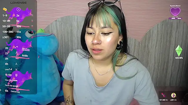 nicte t  online show from 10/09/25, 08:40