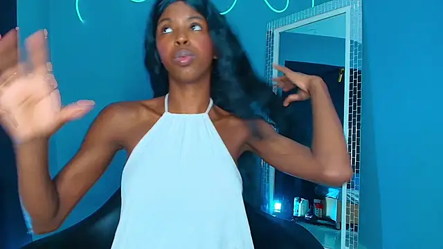 Snapshot of CamilaaSaenz chatting on 09/26/25, 07:51 CamilaaSaenz online show from 09/26/25, 07:51