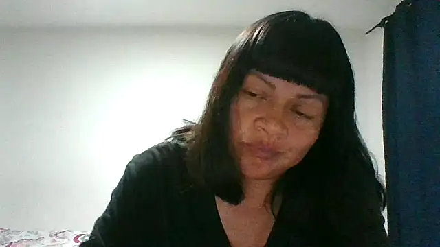 Snapshot of adri89-g chatting on 02/11/26, 03:22 adri89-g online show from 02/11/26, 03:22