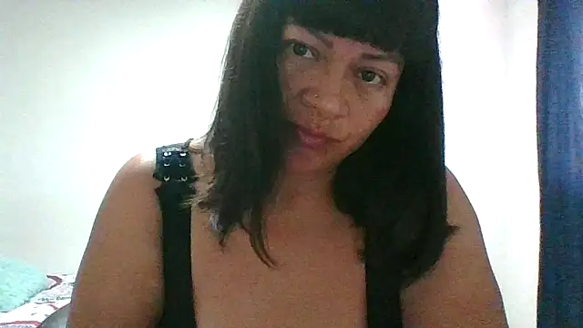 Snapshot of adri89-g chatting on 02/18/26, 12:34 adri89-g online show from 02/18/26, 12:34