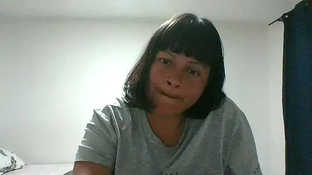 Snapshot of adri89-g chatting on 03/01/26, 03:41 adri89-g online show from 03/01/26, 03:41