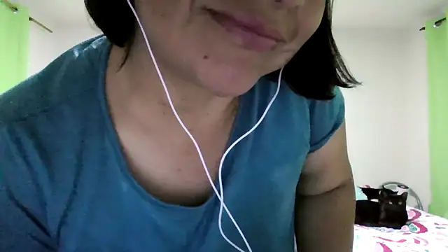 adri89-g online show from 06/22/26, 01:07