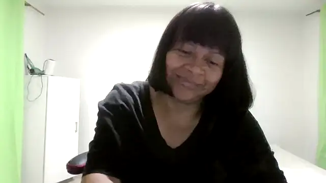 adri89-g online show from 07/13/26, 11:51