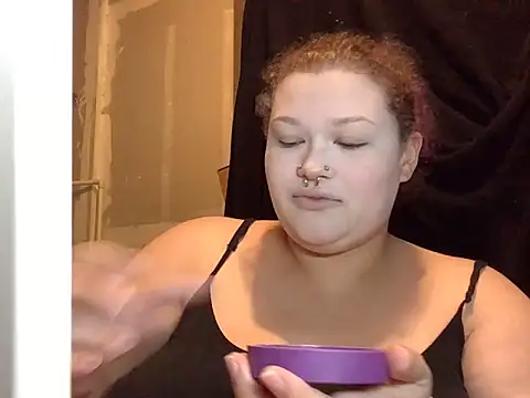 avaa adore online show from 09/12/25, 06:02