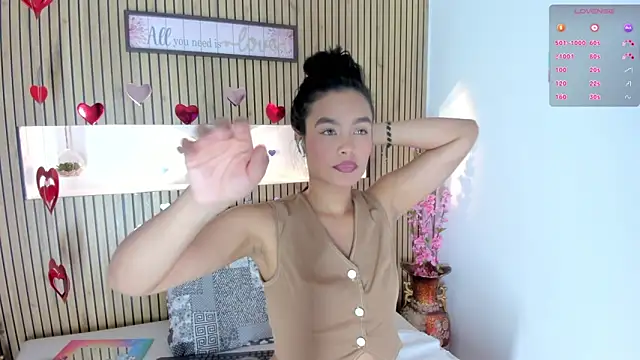 Joy-vergara online show from 09/23/25, 10:13