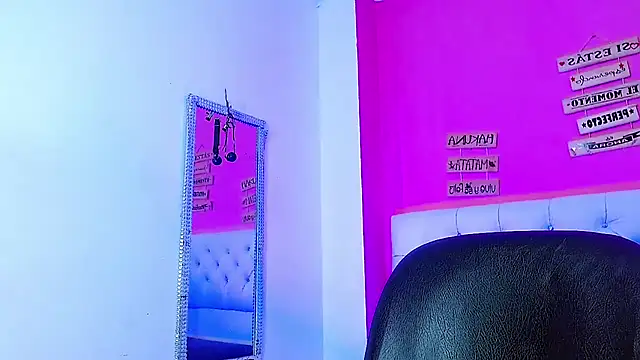 EL VENEZOLANO 22CM online show from 10/13/25, 04:01