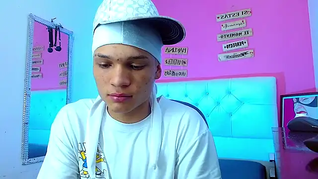 EL VENEZOLANO 22CM online show from 10/26/25, 02:50