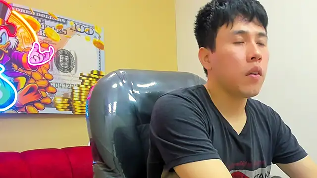 Nick Wolff online show from 10/06/25, 07:44