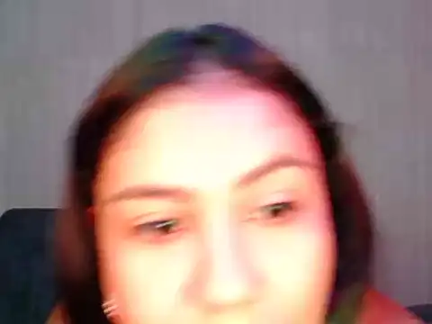 Snapshot of ValeriaDiaz07 chatting on 09/16/25, 01:50 ValeriaDiaz07 online show from 09/16/25, 01:50