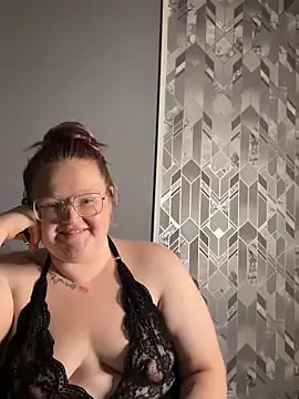 Snapshot of AmberBliss-X chatting on 10/03/25, 07:11 AmberBliss-X online show from 10/03/25, 07:11
