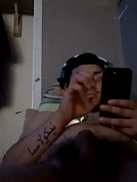 Snapshot of recklessfadez2637 chatting on 10/24/25, 12:23 recklessfadez2637 online show from 10/24/25, 12:23