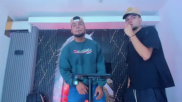 Snapshot of Iam_Steven chatting on 10/14/25, 12:28 Iam Steven online show from 10/14/25, 12:28