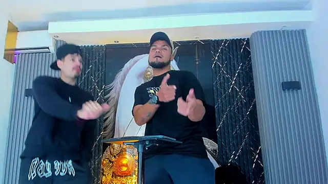 Snapshot of Iam_Steven chatting on 11/08/25, 01:11 Iam Steven online show from 11/08/25, 01:11