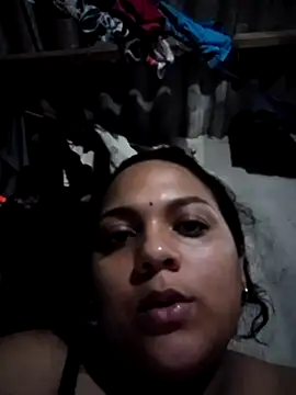 Snapshot of hotmadura chatting on 09/12/25, 02:44 hotmadura online show from 09/12/25, 02:44