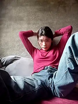 Snapshot of Mina-pusy chatting on 11/20/25, 04:23 Mina-pusy online show from 11/20/25, 04:23