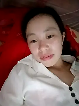 lyuyenkk online show from 09/19/25, 05:31