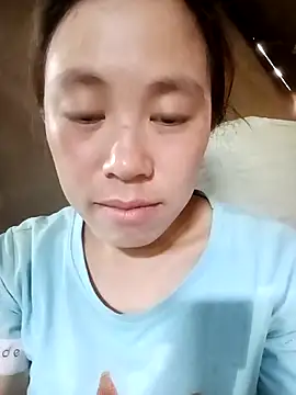 lyuyenkk online show from 09/23/25, 04:04