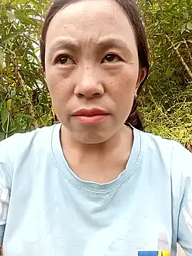 lyuyenkk online show from 10/02/25, 07:37