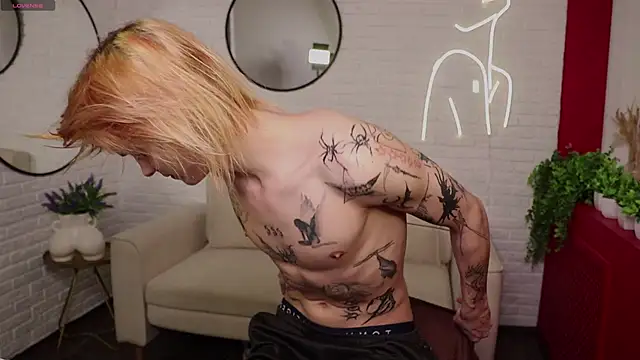 ArchiehalI online show from 10/19/25, 08:42