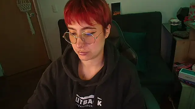 Miacatsito3 online show from 11/13/25, 03:27