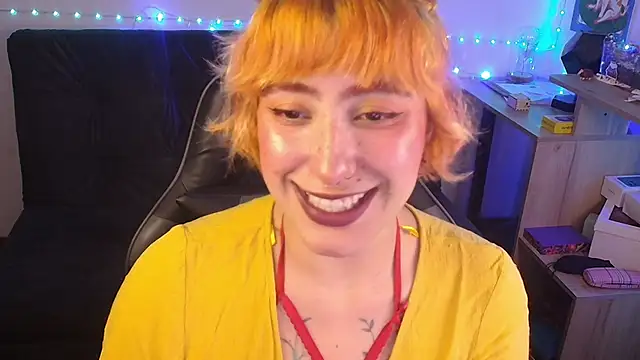 Miacatsito3 online show from 06/05/26, 11:43