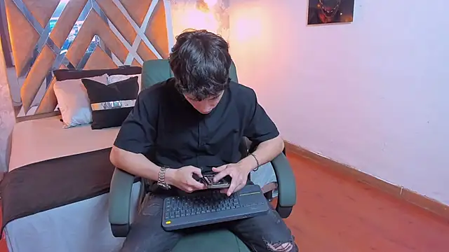 kraven lust online show from 10/01/25, 02:50