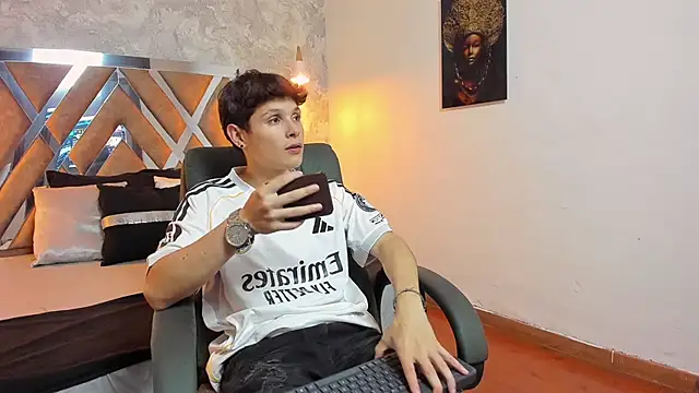 kraven lust online show from 10/02/25, 03:02