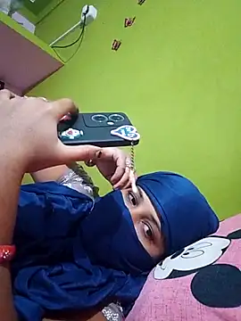 Snapshot of TAMI_KAYAL chatting on 10/02/25, 10:44 TAMI KAYAL online show from 10/02/25, 10:44