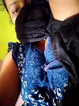 Snapshot of TAMI_KAYAL chatting on 10/25/25, 10:45 TAMI KAYAL online show from 10/25/25, 10:45