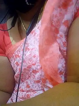 Snapshot of TAMI_KAYAL chatting on 11/07/25, 08:25 TAMI KAYAL online show from 11/07/25, 08:25