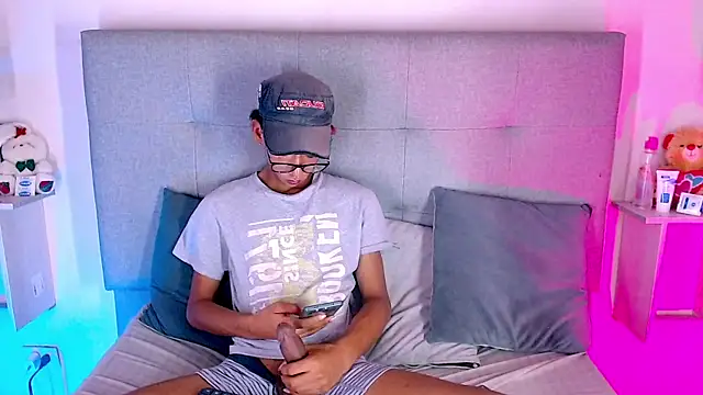 Billie Turner  online show from 09/24/25, 11:46