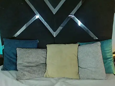 Billie Turner  online show from 10/10/25, 10:31