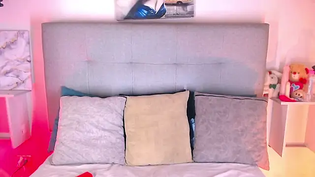 Billie Turner  online show from 10/17/25, 05:10