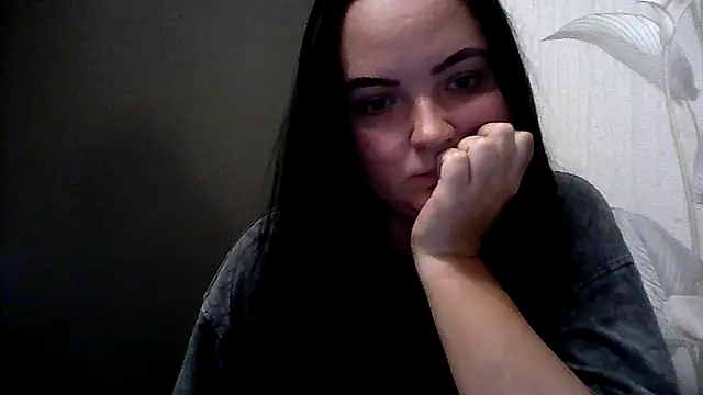 Elvoria online show from 09/16/25, 04:08