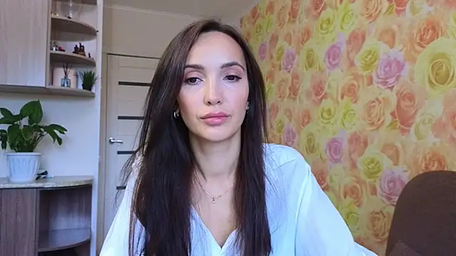 Snapshot of Lillian-Clark chatting on 10/24/25, 04:42 Lillian-Clark online show from 10/24/25, 04:42