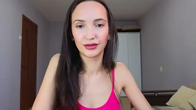 Snapshot of Lillian-Clark chatting on 12/18/25, 07:58 Lillian-Clark online show from 12/18/25, 07:58